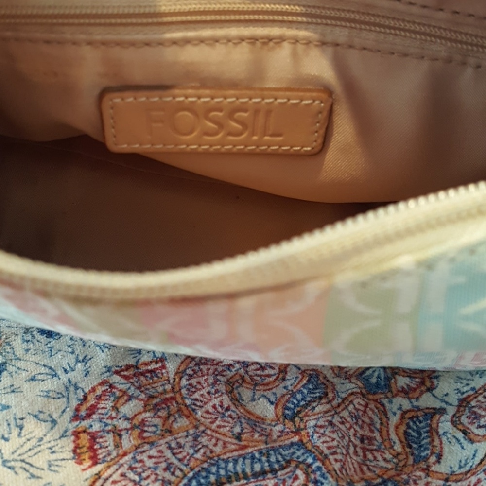 Fossil Pastel Colored Purse - Picture 3 of 3